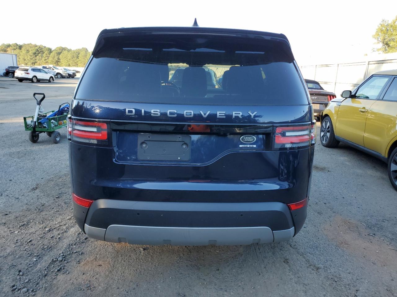 2017 Land Rover Discovery Hse VIN: SALRRBBV3HA037009 Lot: 74697134