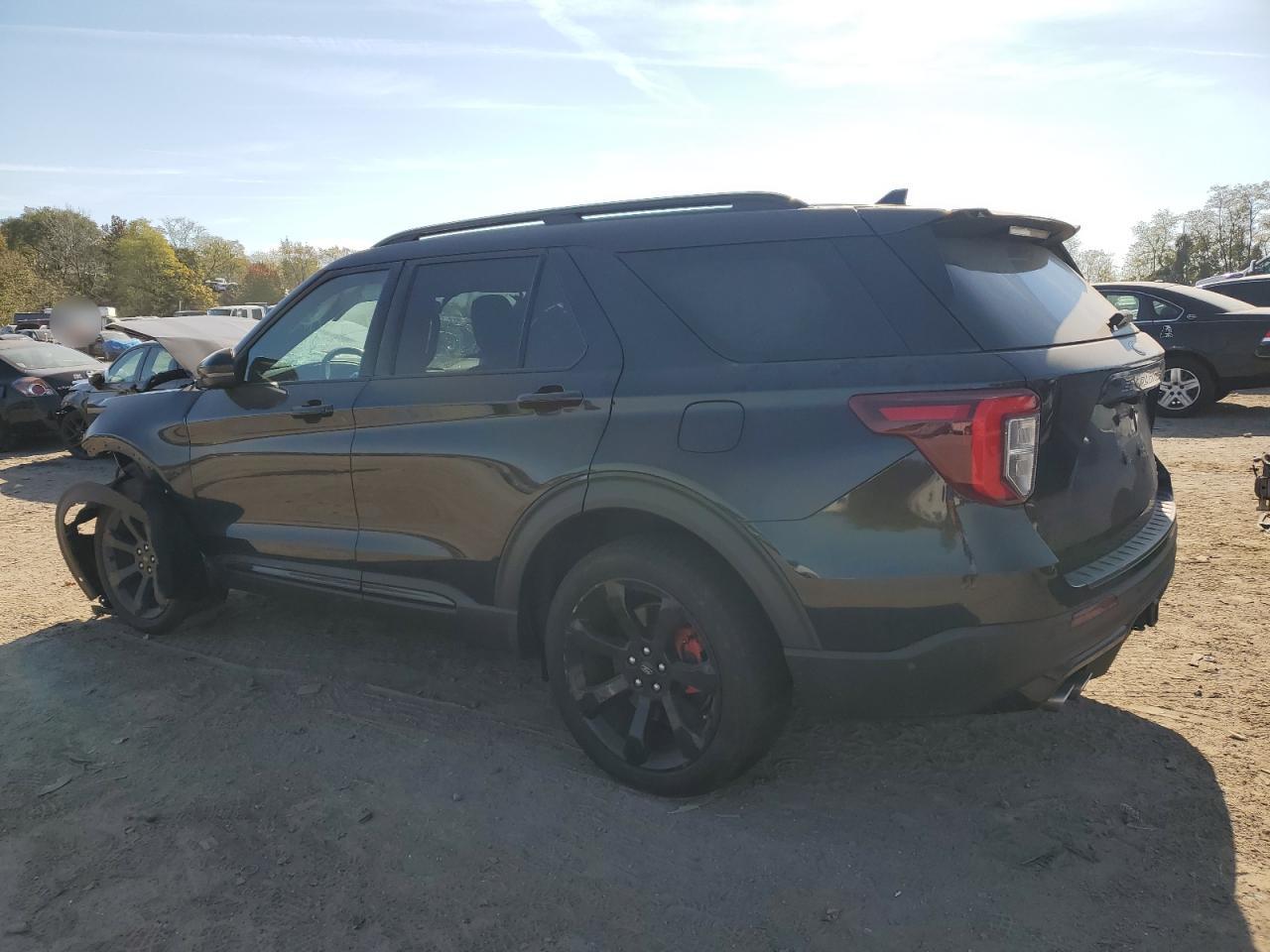 2020 Ford Explorer - Image 2