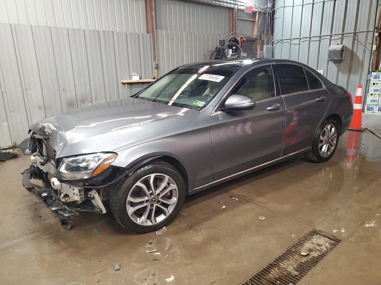 55SWF4KB1JU250184 2018 Mercedes-Benz C 300 4Matic