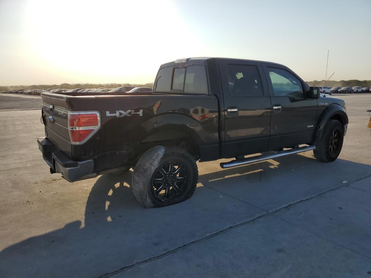 2014 Ford F-150 - Image 3