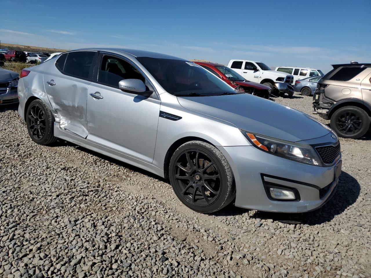 VIN 5XXGN4A7XFG423629 2015 KIA OPTIMA no.4