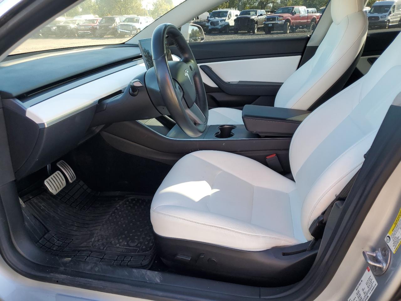 5YJ3E1EB4JF074295 2018 Tesla Model 3