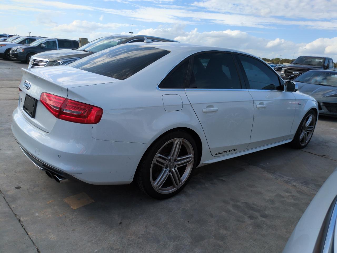 2016 Audi RS4 - Image 3