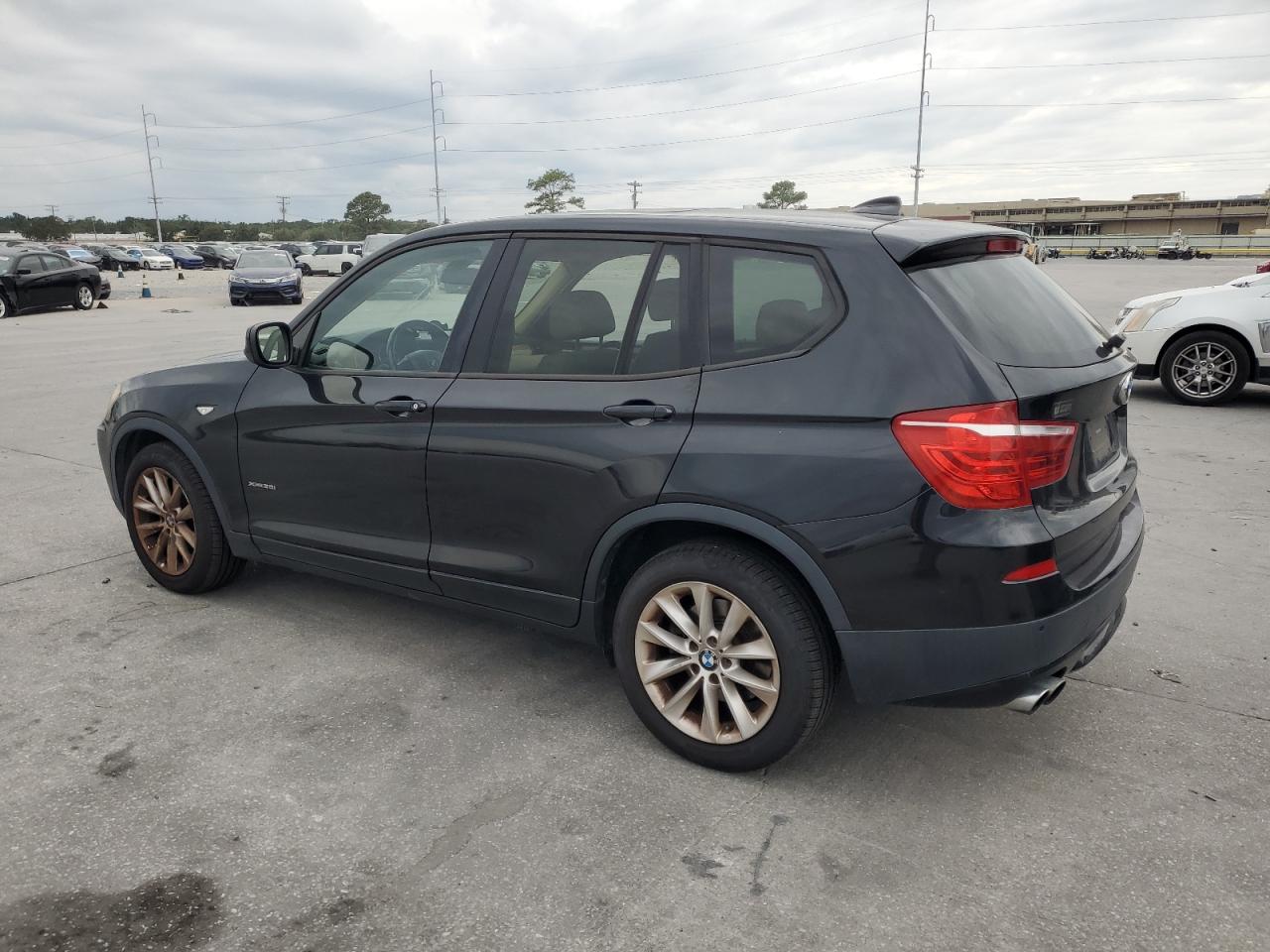 VIN 5UXWX9C57E0D42684 2014 BMW X3 no.2