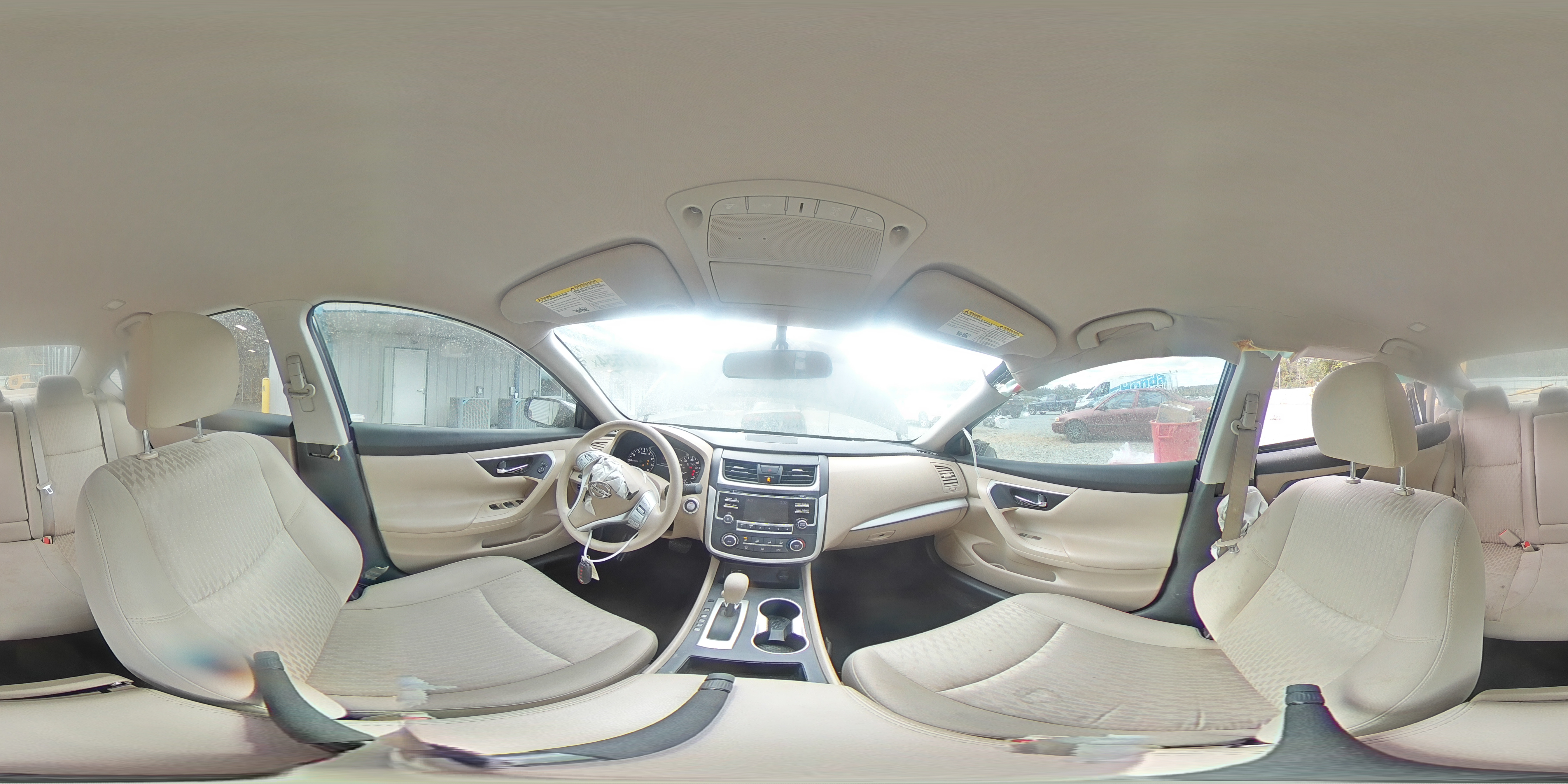 2016 Nissan Altima - Image 13