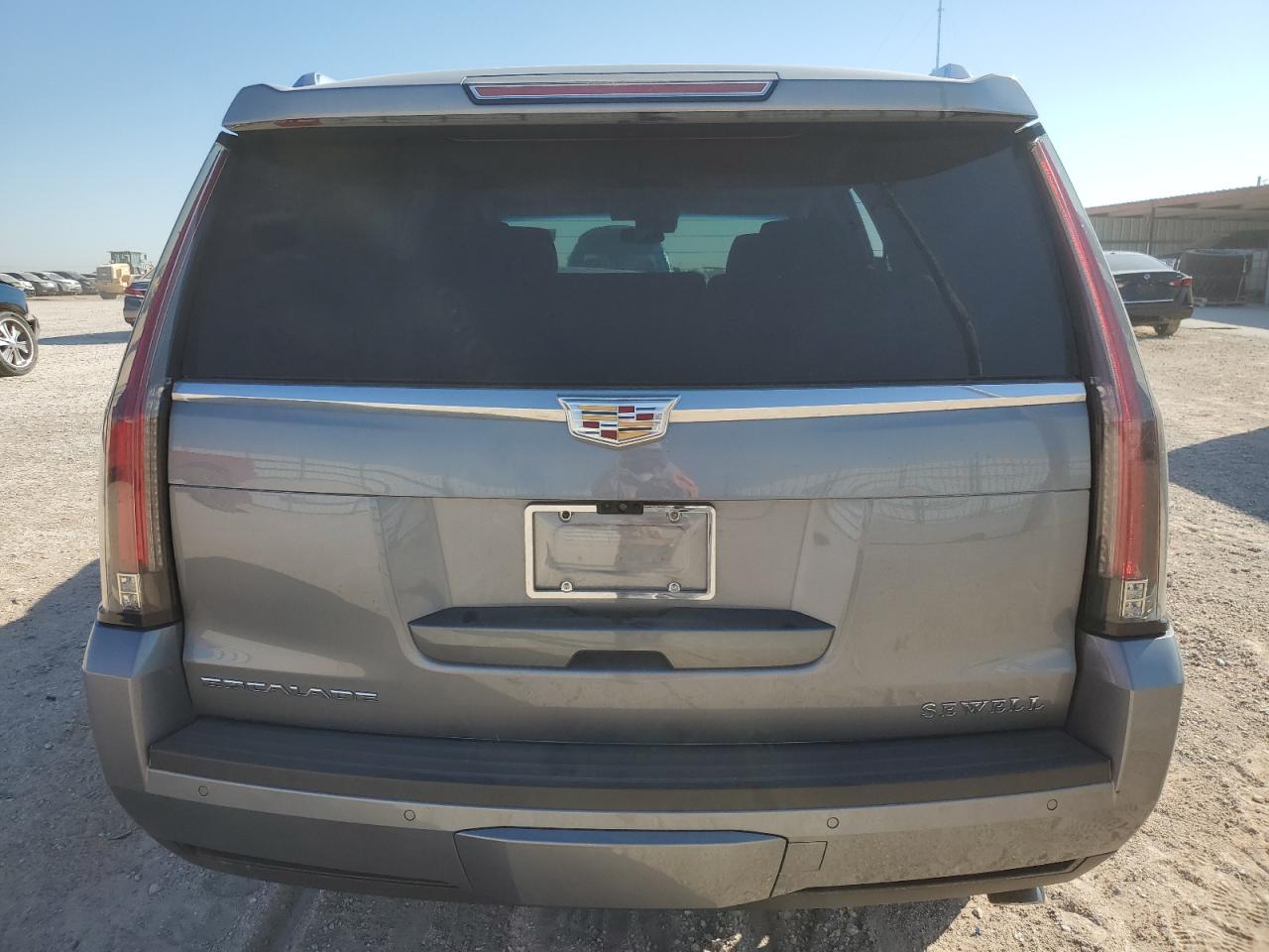 1GYS4BKJ3LR115846 2020 Cadillac Escalade Luxury