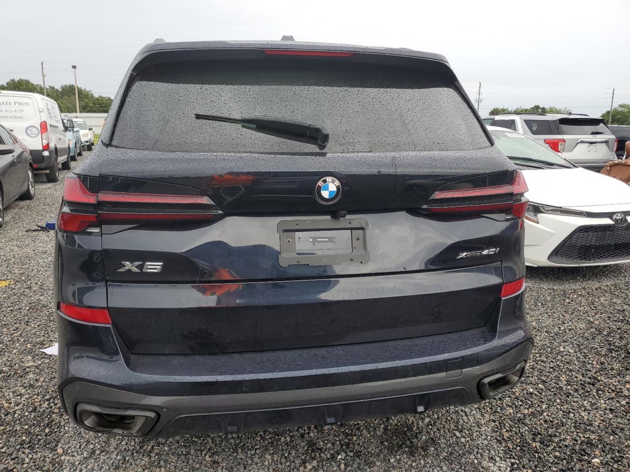 5UX23EU08R9U66385 2024 BMW X5 xDrive40I