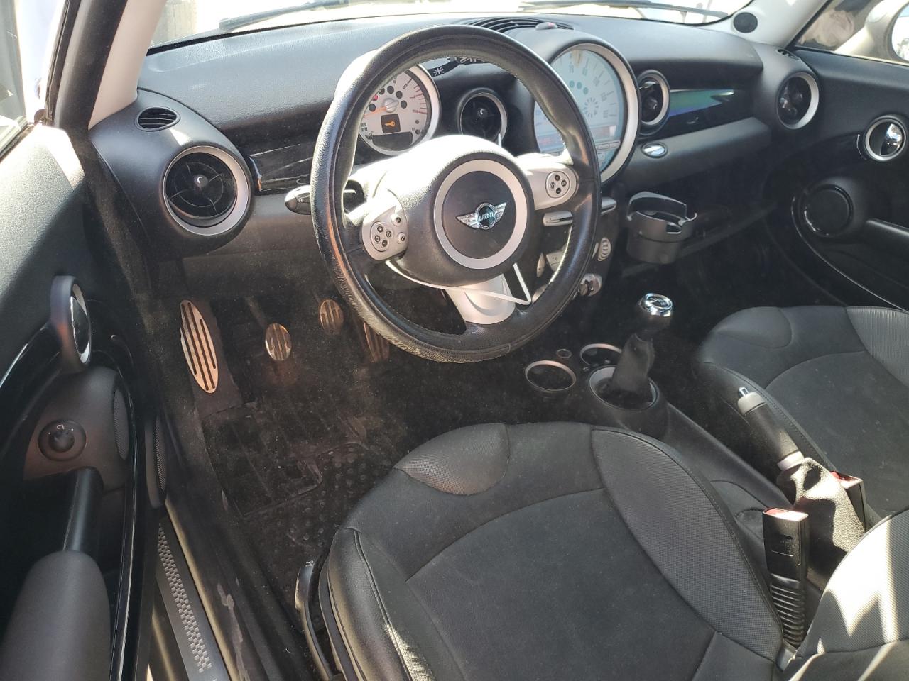 2007 MINI Cooper - Image 8