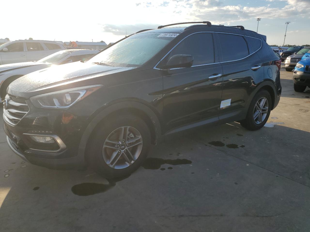 5XYZU3LB1HG406319 2017 HYUNDAI SANTA FE - Image 1