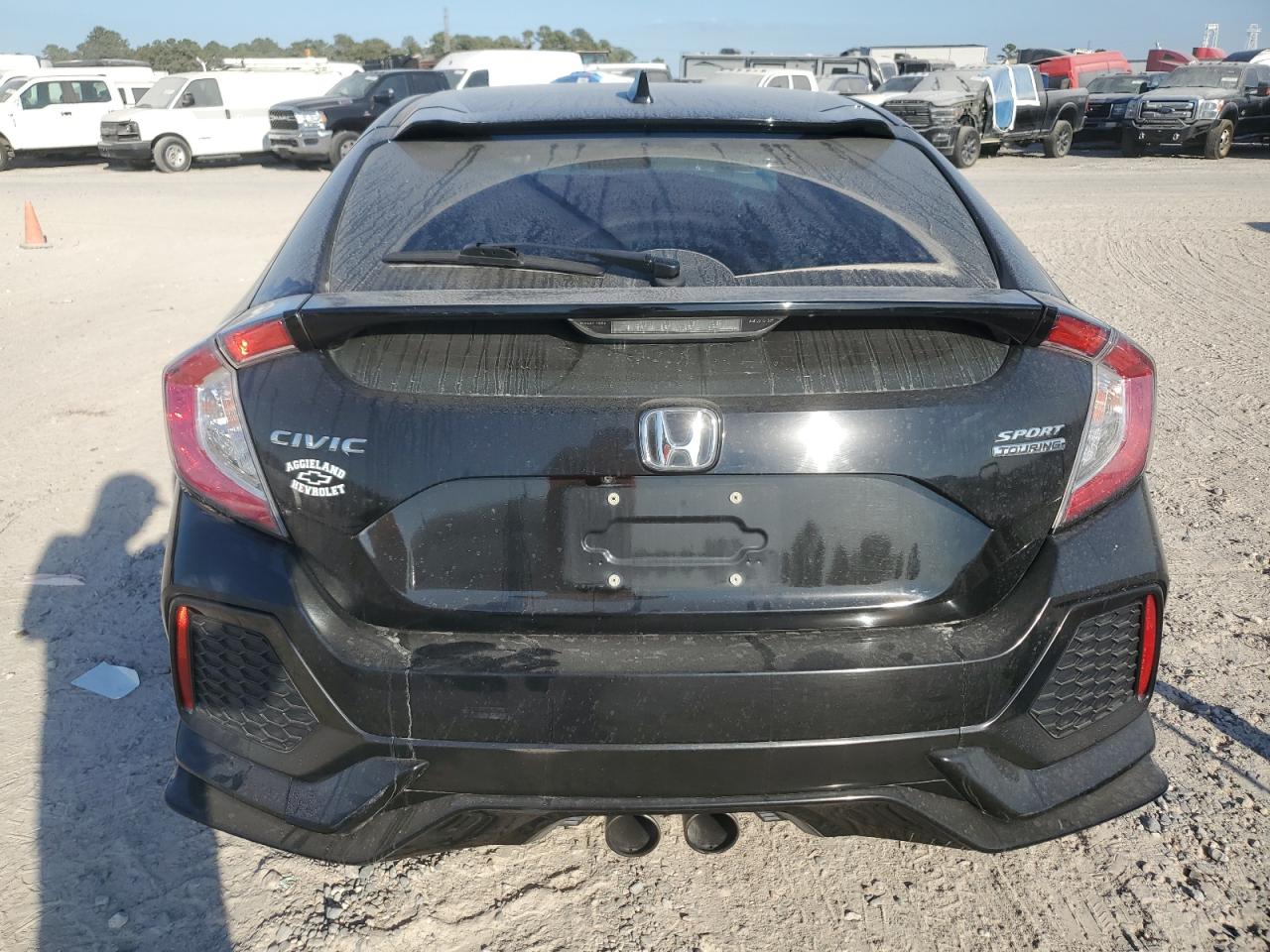 2018 Honda Civic Sport Touring VIN: SHHFK7H9XJU233725 Lot: 77684574