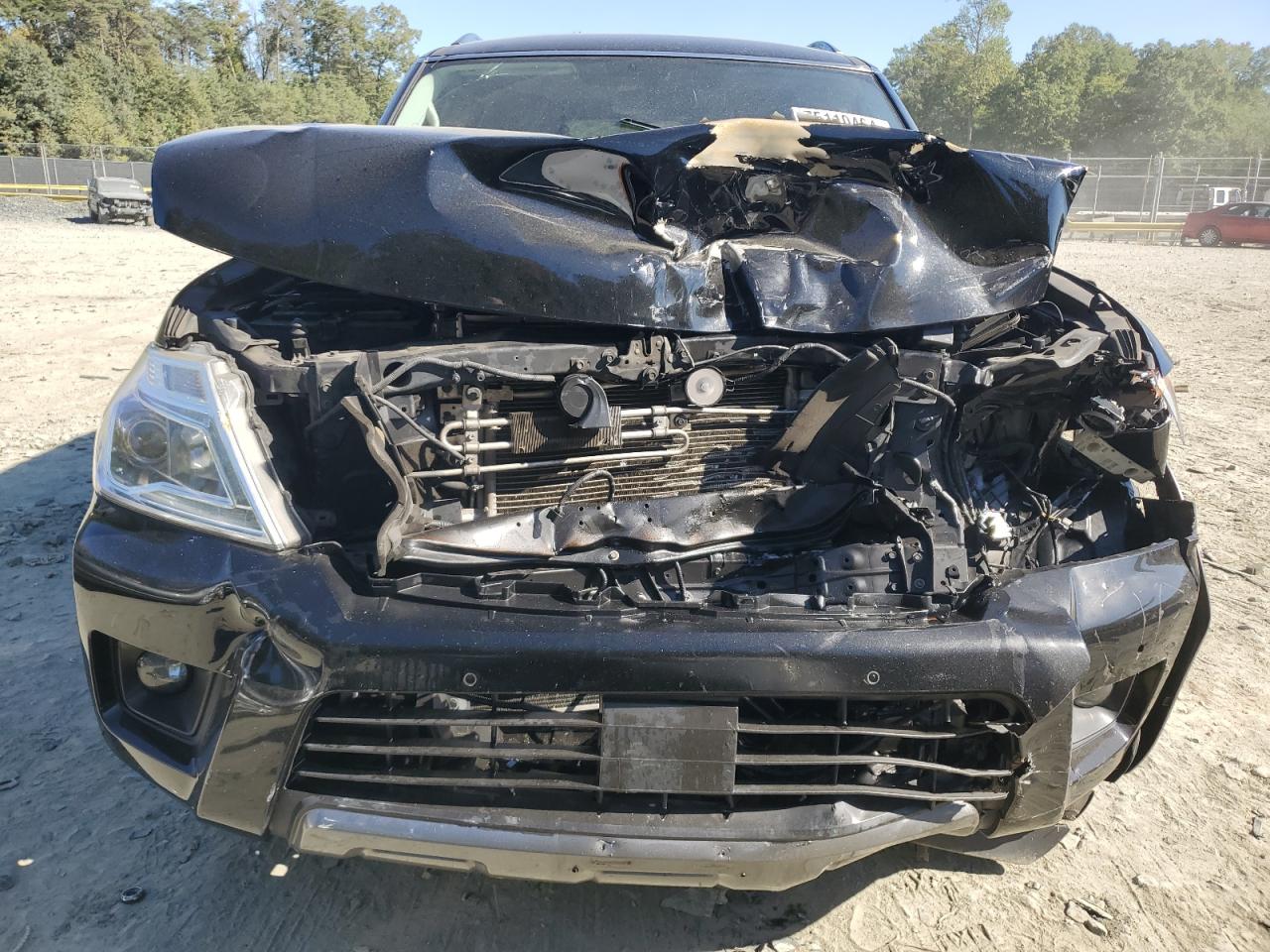 2019 Nissan Armada - Image 5