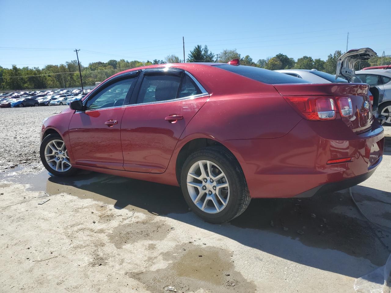 VIN 1G11F5RR4DF111938 2013 CHEVROLET MALIBU no.2