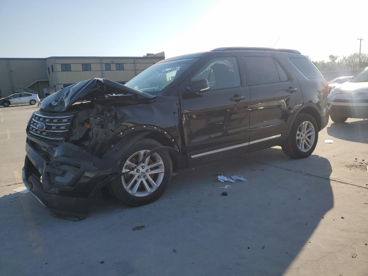 2016 Ford Explorer Xlt for Sale in Wilmer, TX - Front End