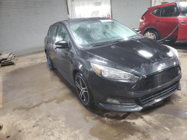  FORD FOCUS 2015 Черный