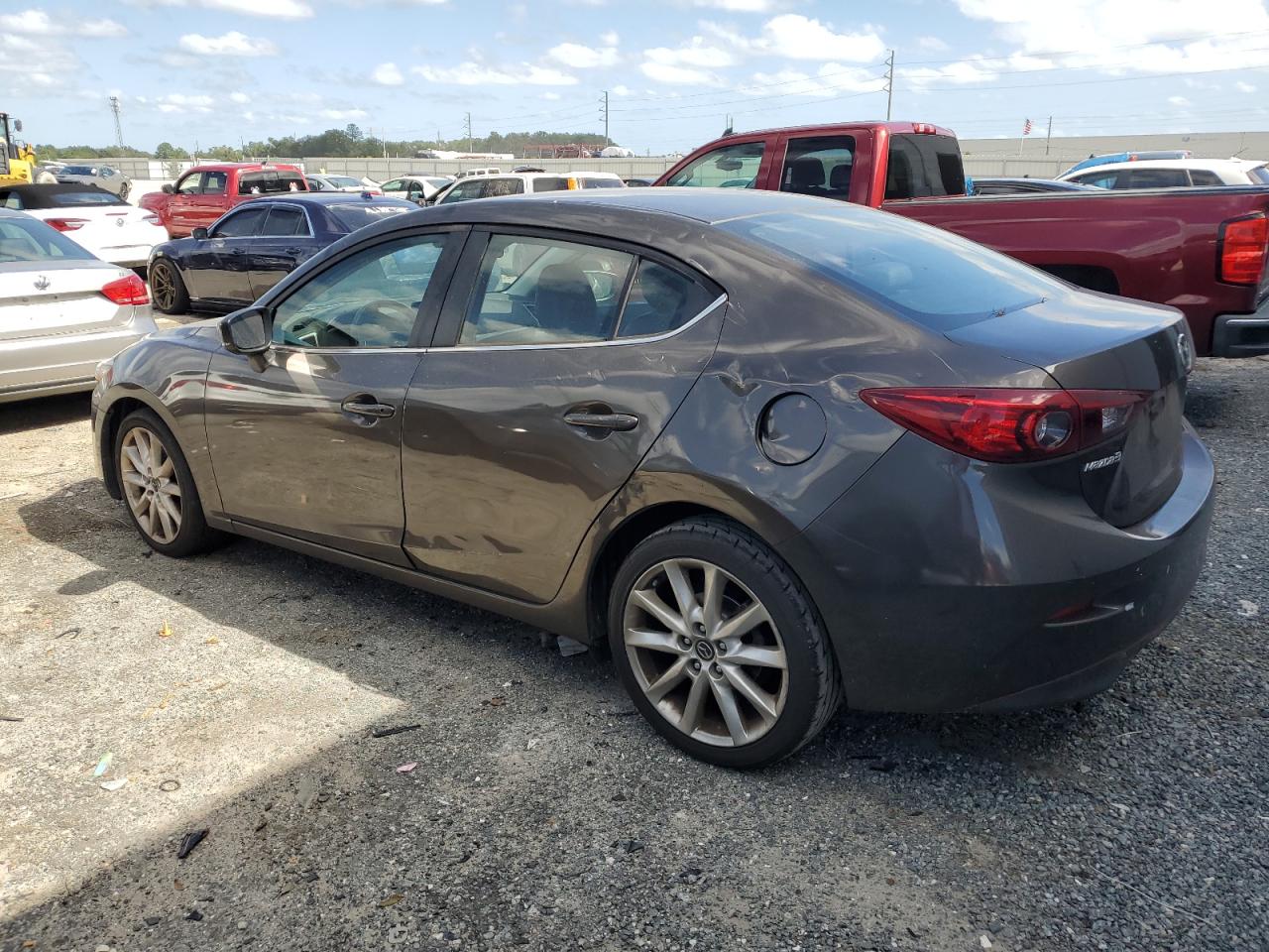 3MZBN1V75HM110909 2017 MAZDA 3 - Image 2