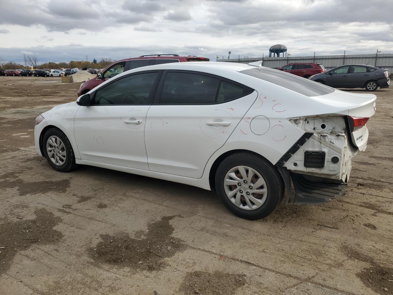 2017 Hyundai Elantra - Image 2