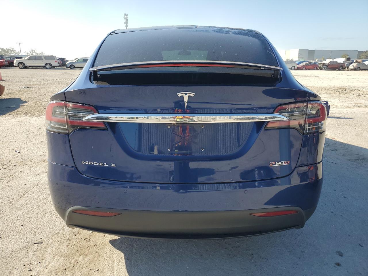 2016 Tesla Model X VIN: 5YJXCBE45GFF00117 Lot: 78353074