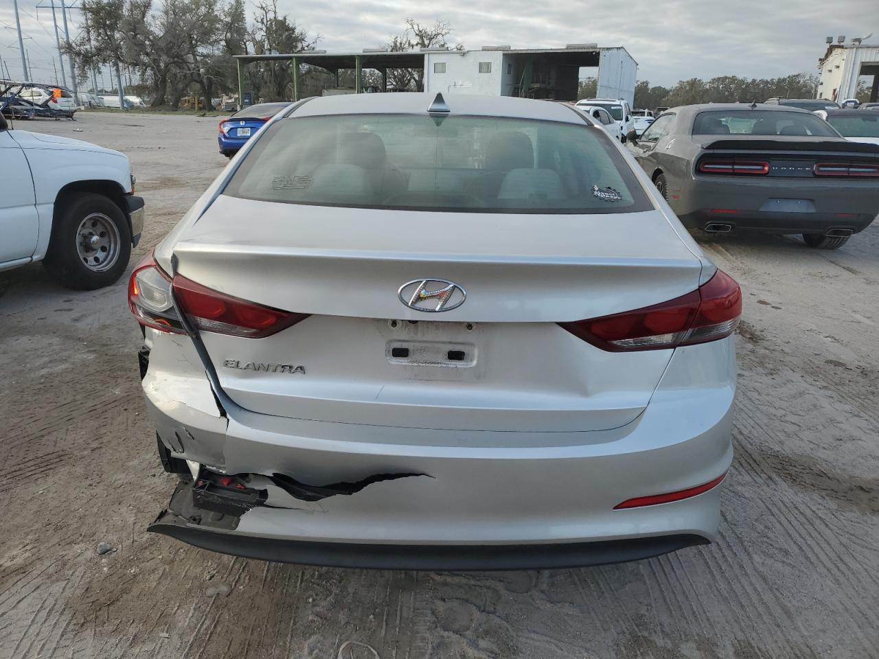 5NPD84LF3JH220321 2018 Hyundai Elantra Sel