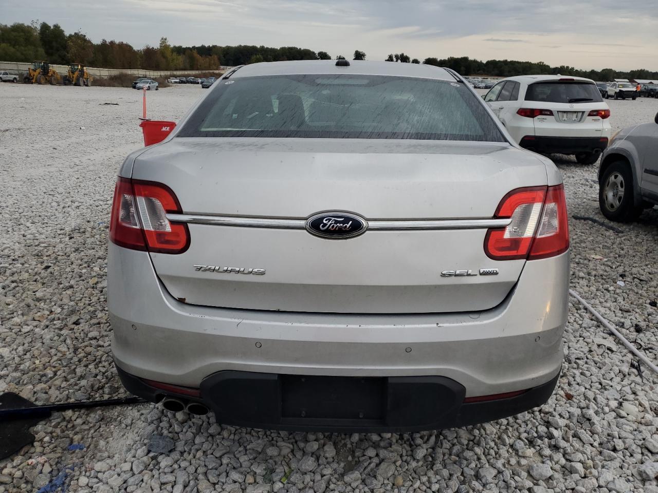 2010 Ford Taurus Sel VIN: 1FAHP2HW3AG165171 Lot: 73777284