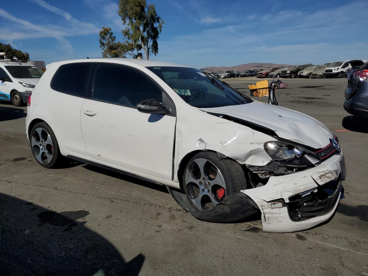 2011 Volkswagen Gti VIN: WVWED7AJXBW270430 Lot: 77127644