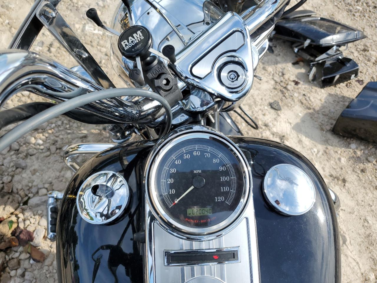 2013 Harley-Davidson Flhr Road King VIN: 1HD1FBM1XDB657382 Lot: 75241114