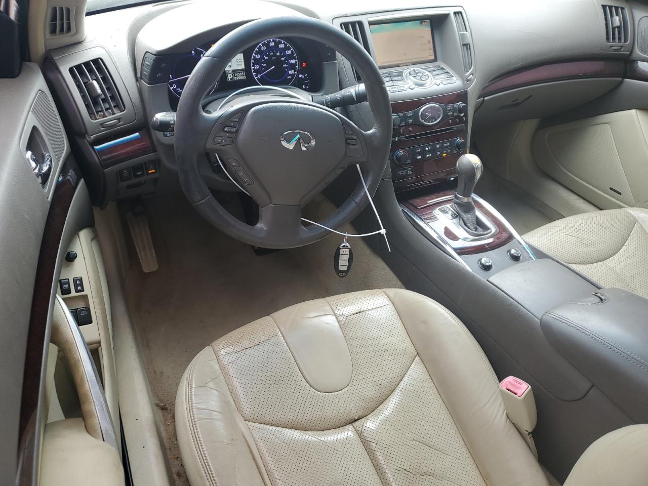 2011 Infiniti G - Image 8