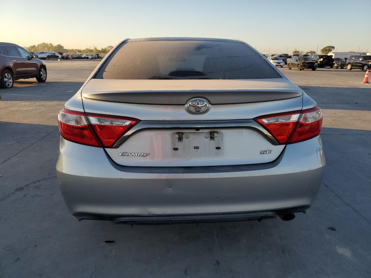2015 Toyota Camry - Image 6