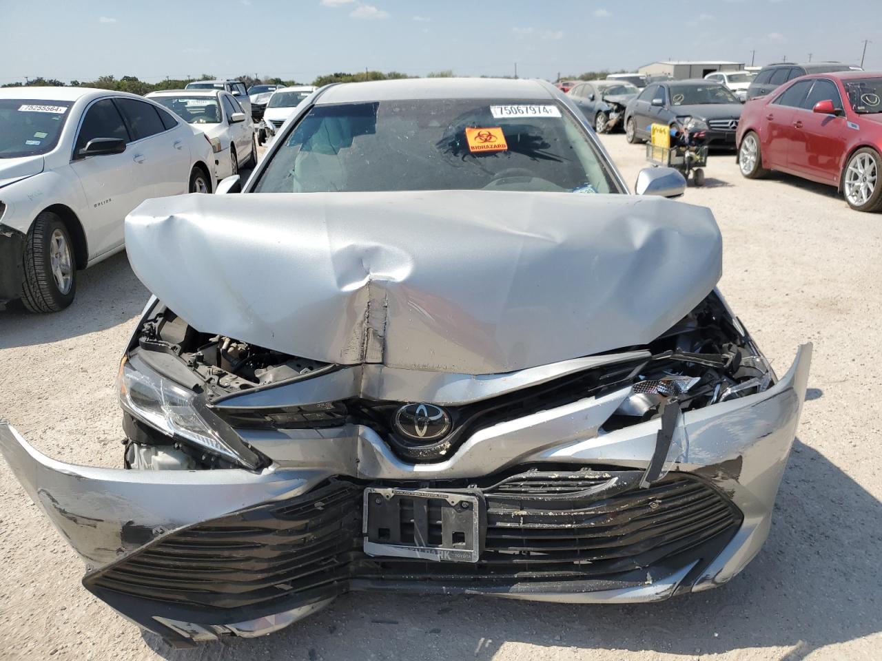 VIN 4T1B11HKXJU049441 2018 TOYOTA CAMRY no.5