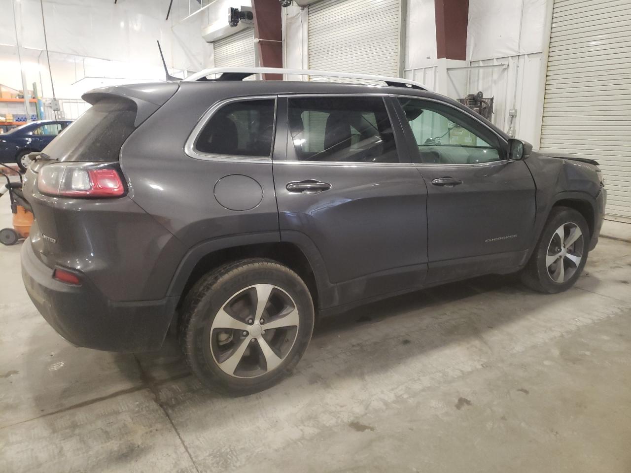2020 Jeep Grand Cherokee - Image 3