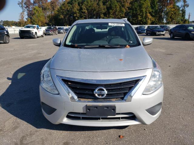  NISSAN VERSA 2016 Silver