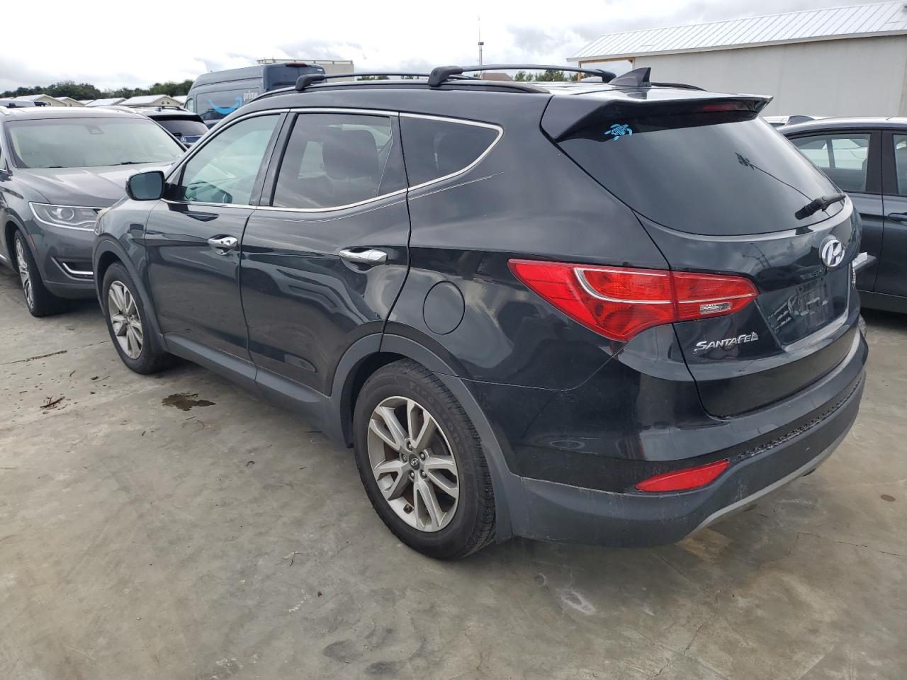 5XYZU3LA3GG313551 2016 HYUNDAI SANTA FE - Image 2