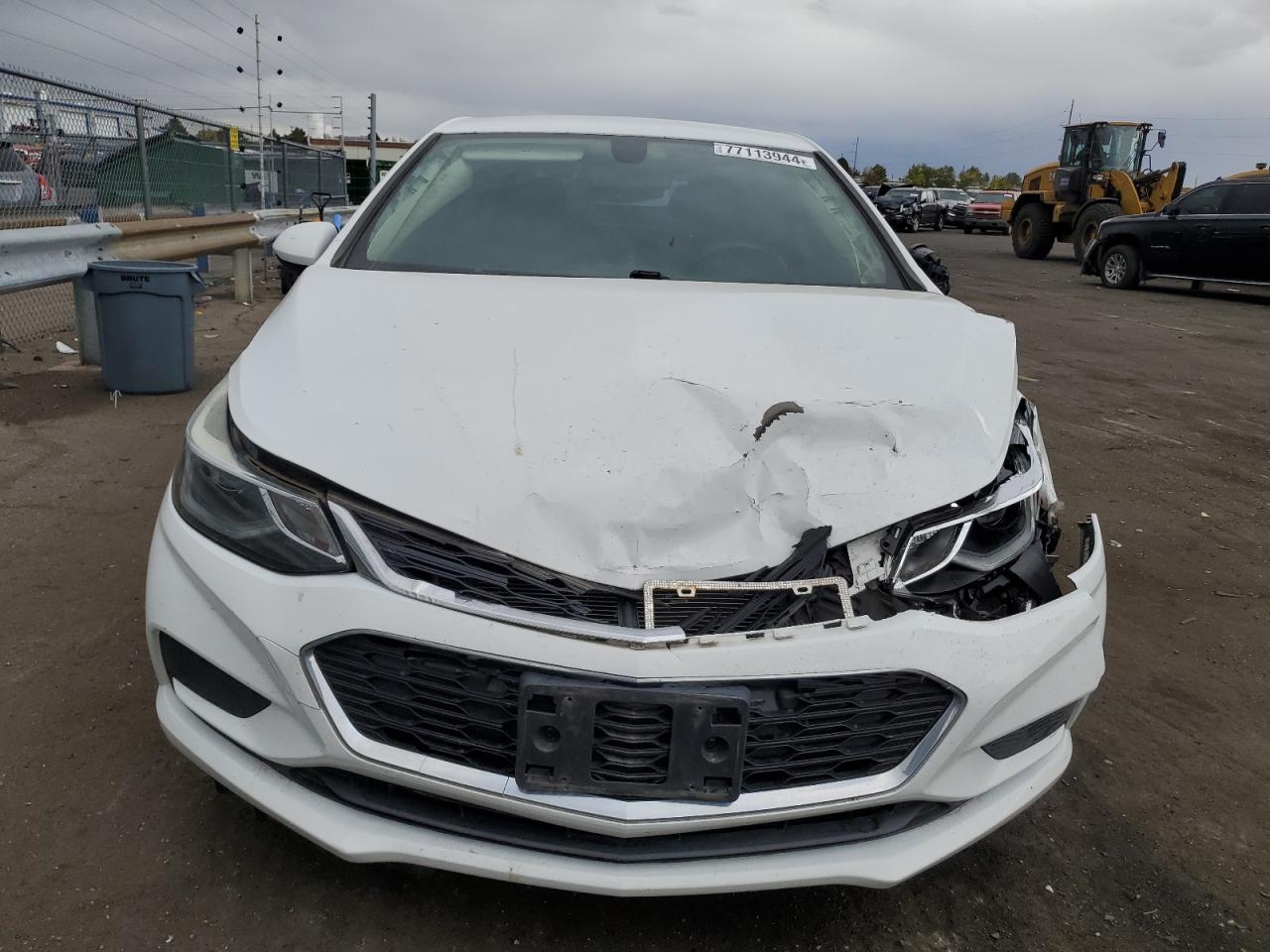 2018 Chevrolet Cruze - Image 5