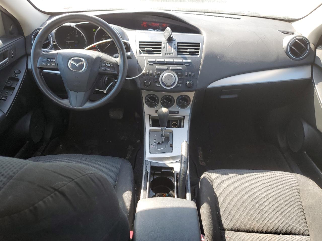 JM1BL1VF4B1901761 2011 Mazda 3 I