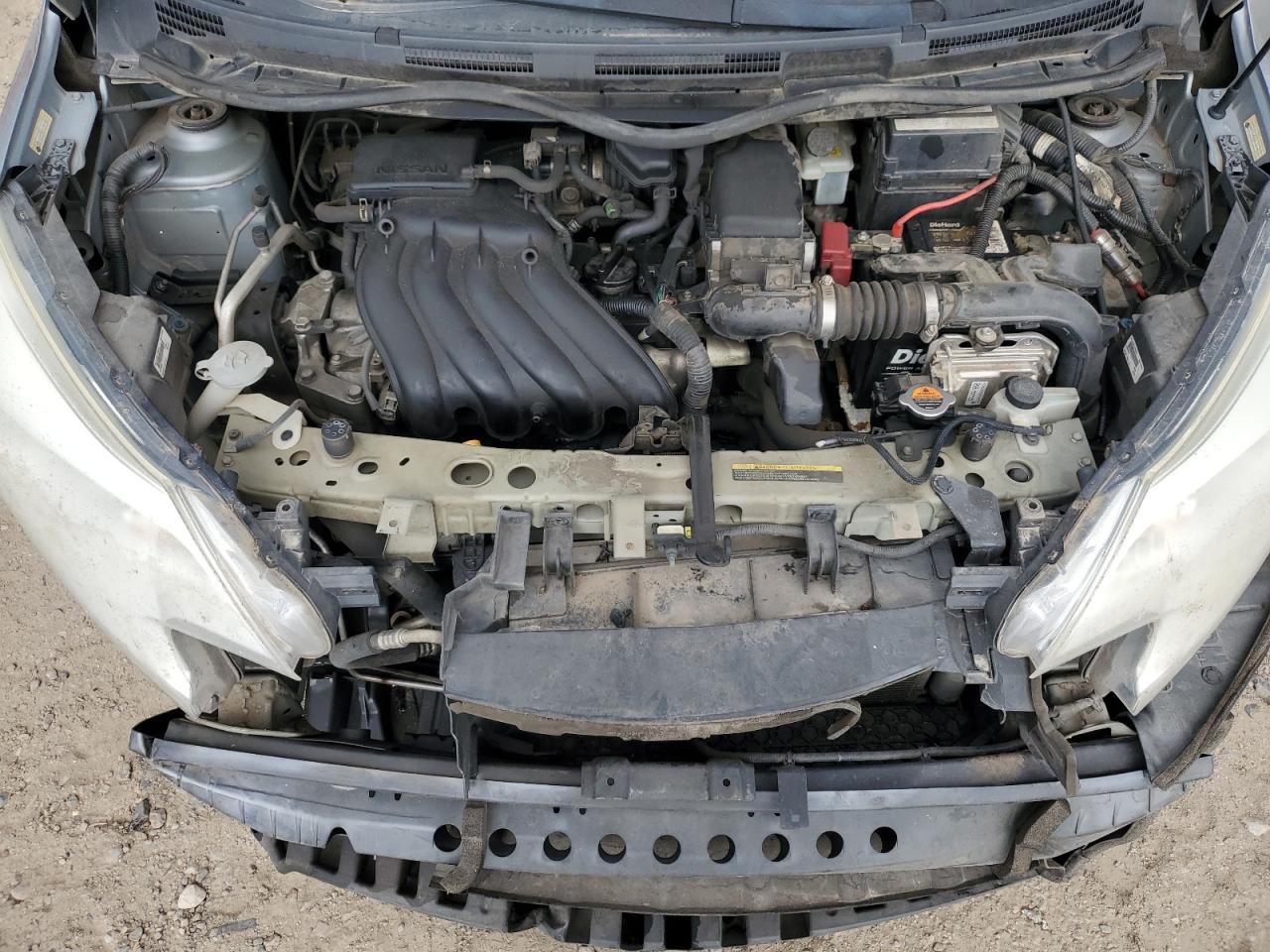 2015 Nissan Versa - Image 11