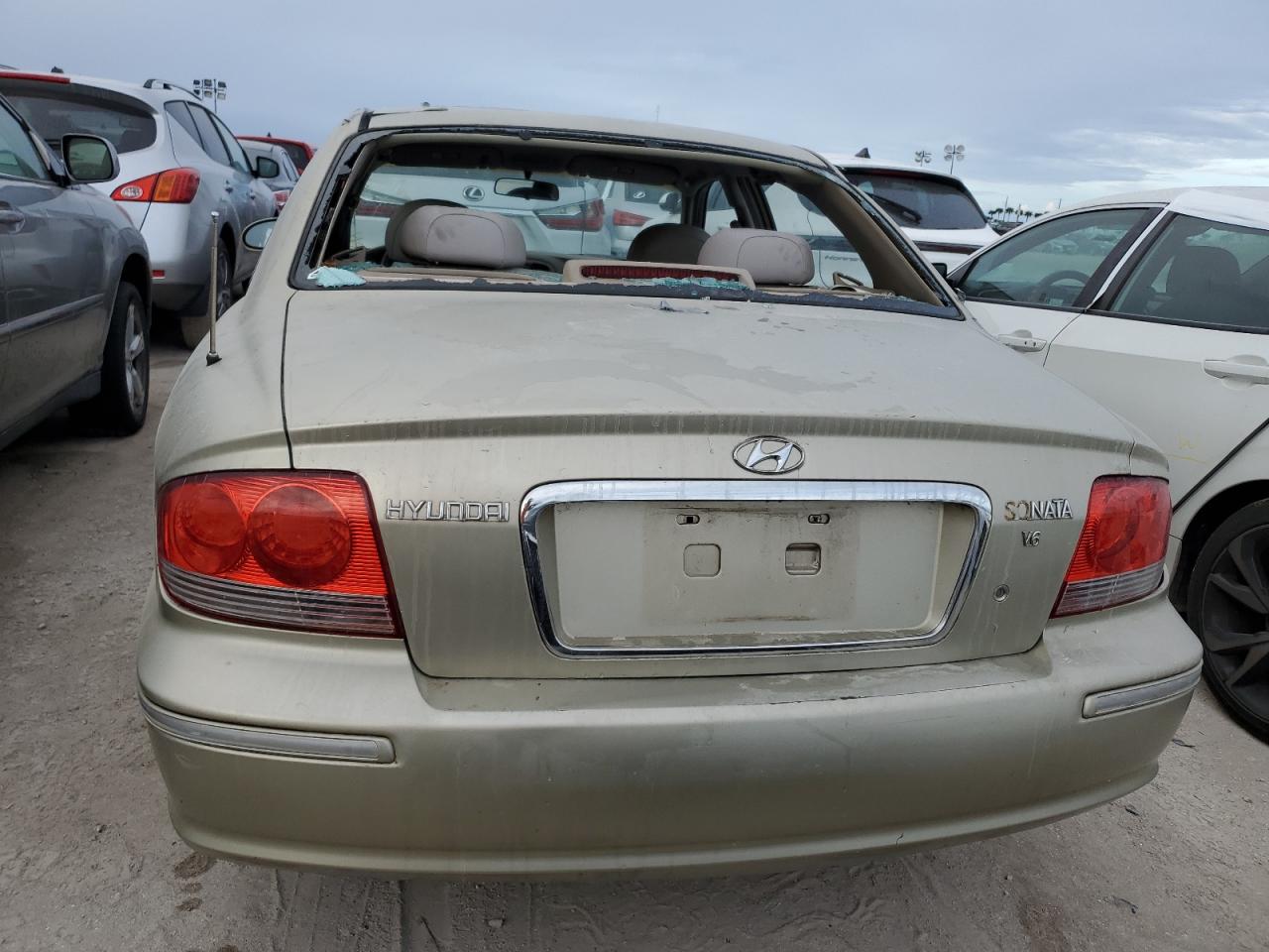 2004 Hyundai Sonata Gls VIN: KMHWF35H74A029127 Lot: 76701124