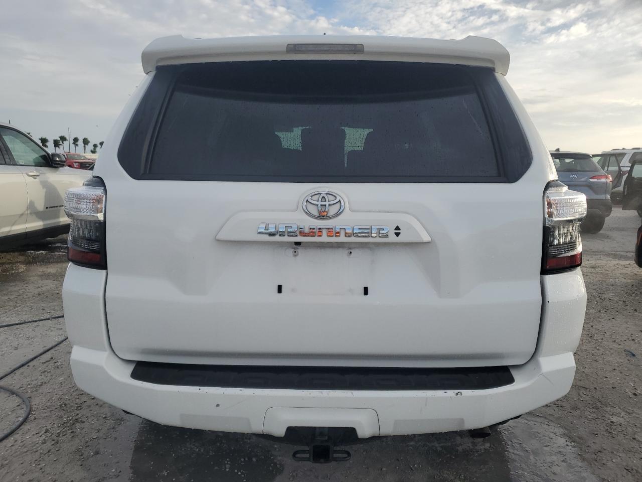 2023 Toyota 4Runner Sr5 VIN: JTEEU5JR2P5290464 Lot: 75135054