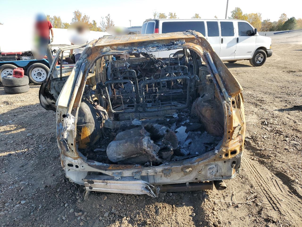 JTMB6RFV7MD034823 TOYOTA RAV4 2021