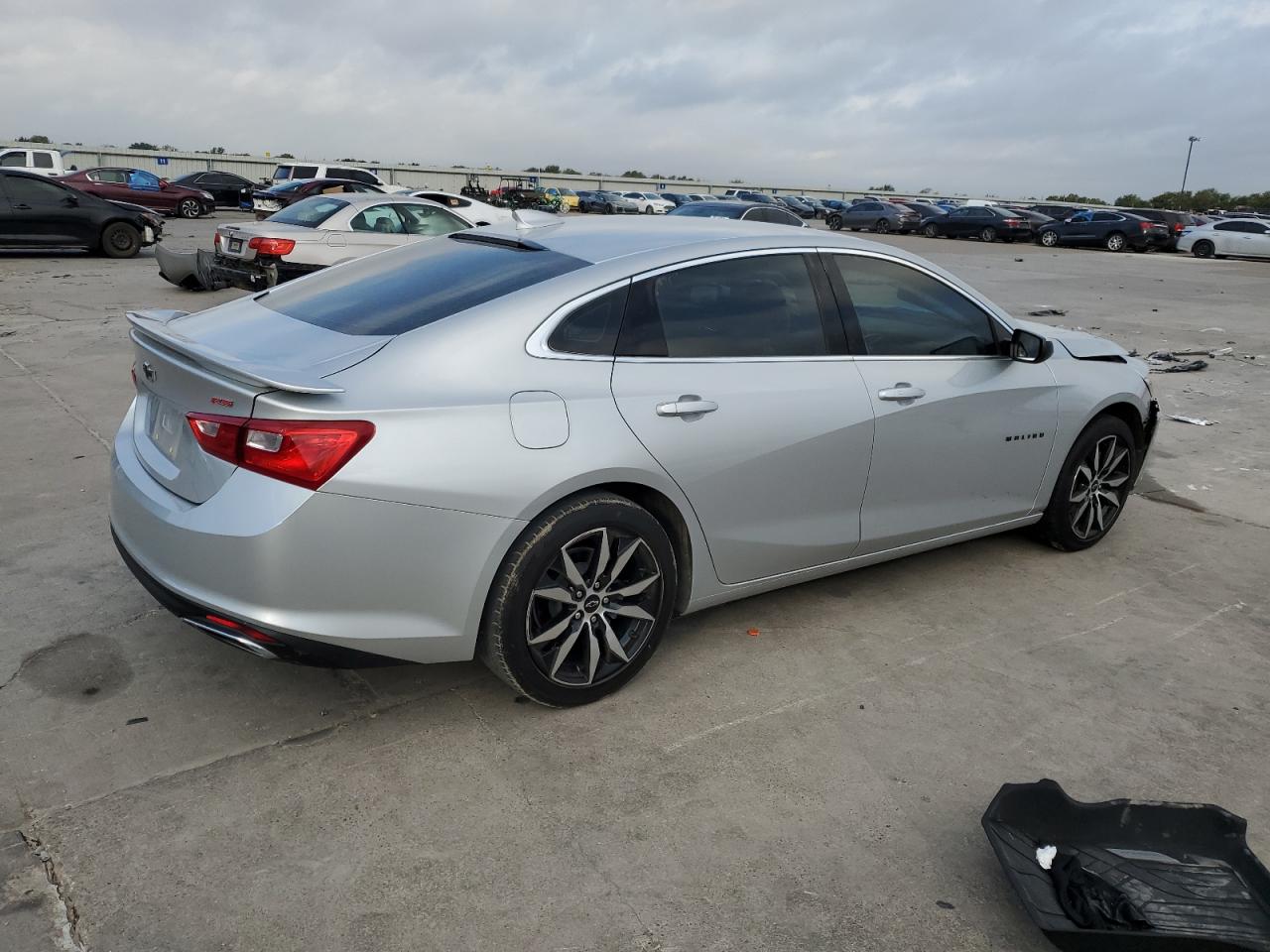 2021 Chevrolet Malibu - Image 3