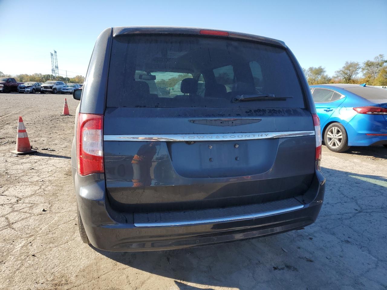 2014 Chrysler Town & Country Touring L VIN: 2C4RC1CG5ER273218 Lot: 75188504