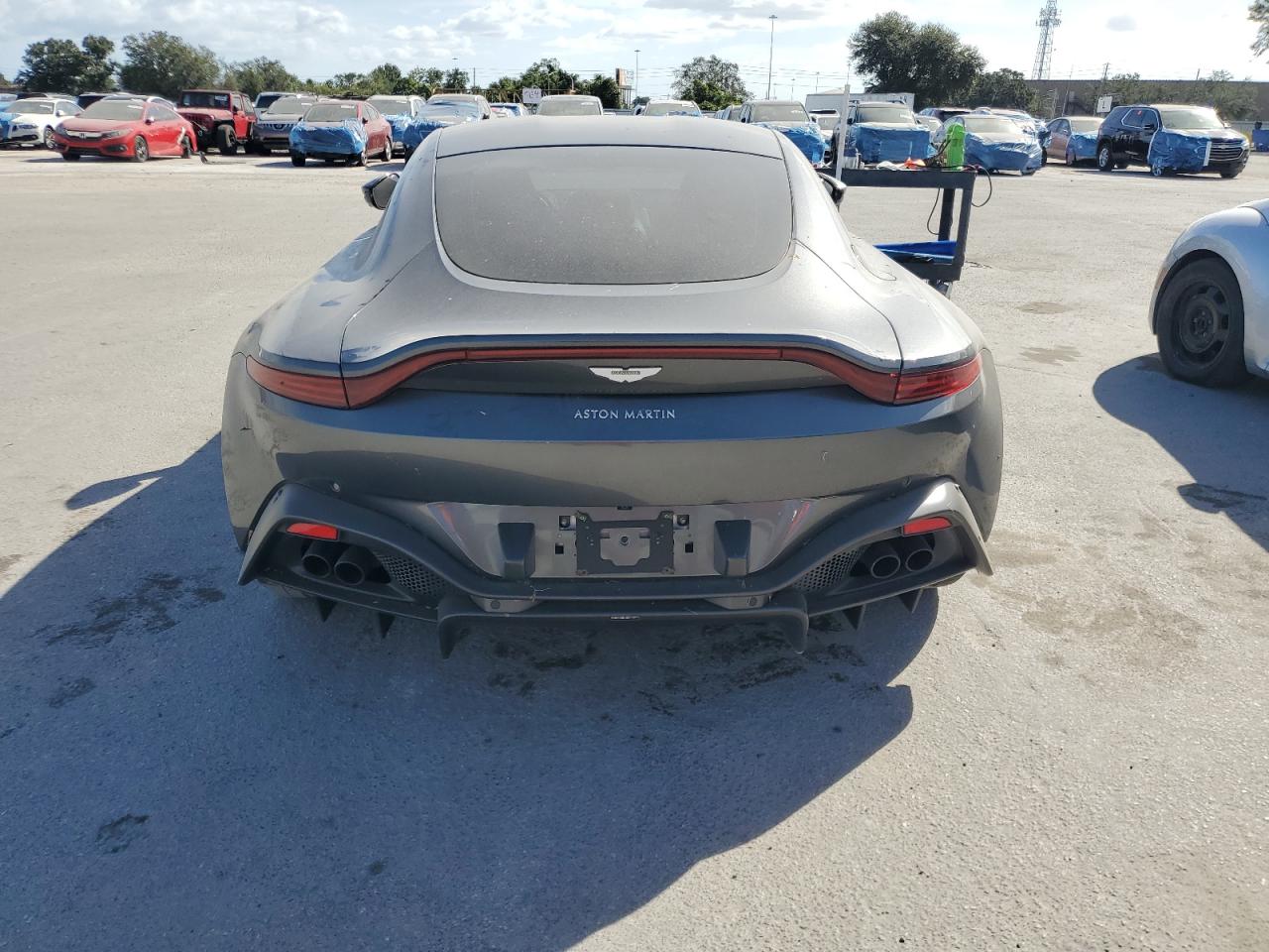 SCFSMGAW9KGN02610 2019 Aston Martin Vantage