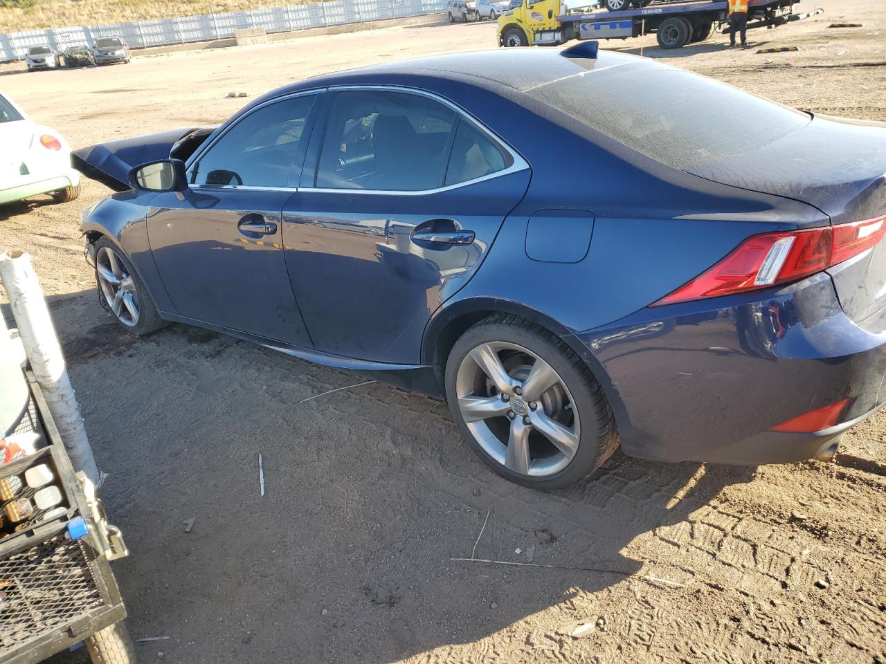 2014 Lexus IS - Image 2