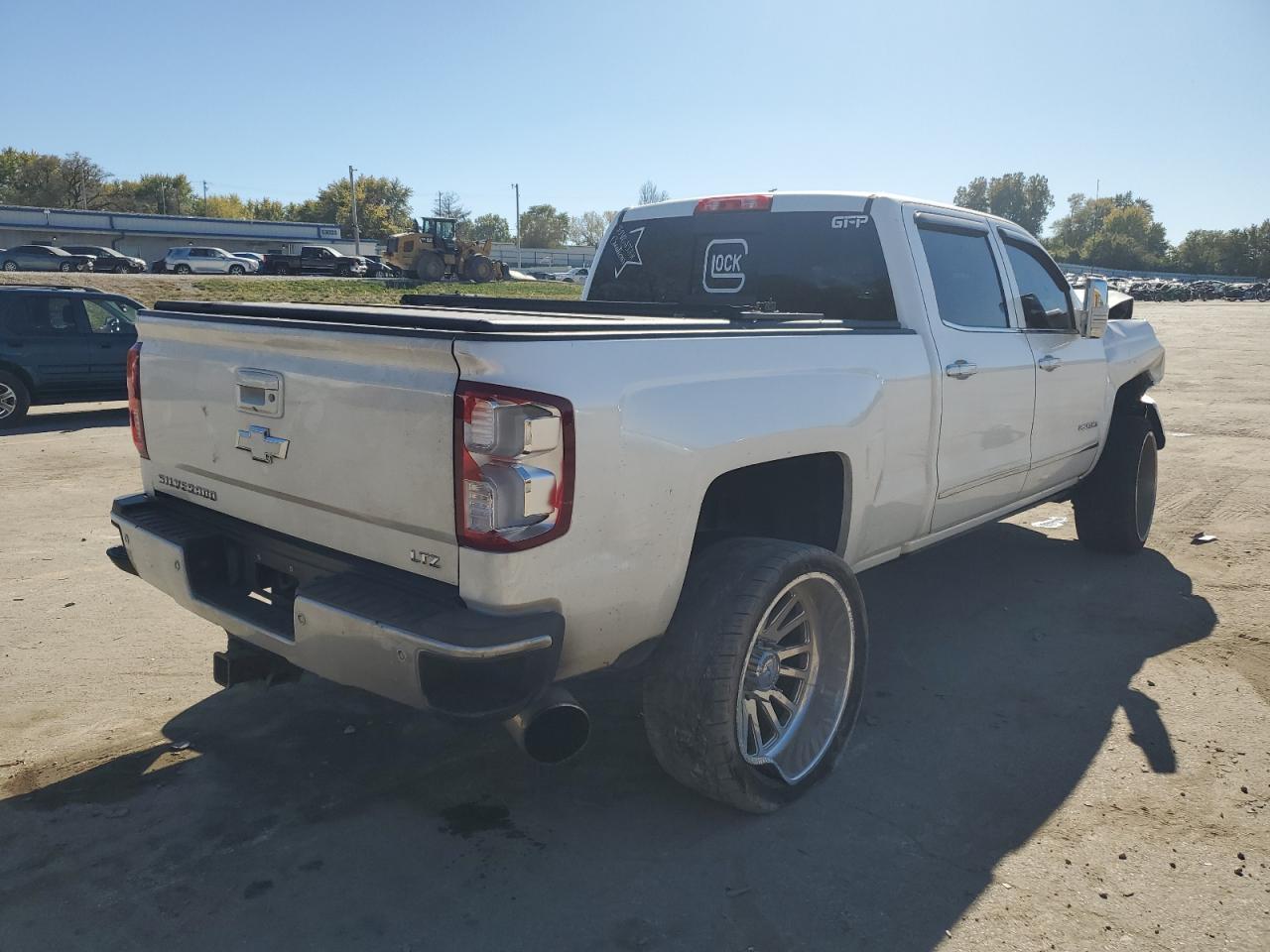 2015 Chevrolet Silverado K2500 Heavy Duty Ltz VIN: 1GC1KWE83FF672530 Lot: 76530034