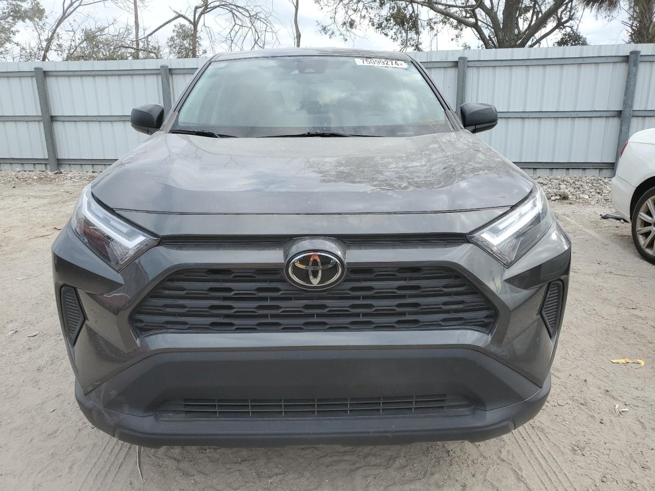 2023 Toyota RAV 4 - Image 5