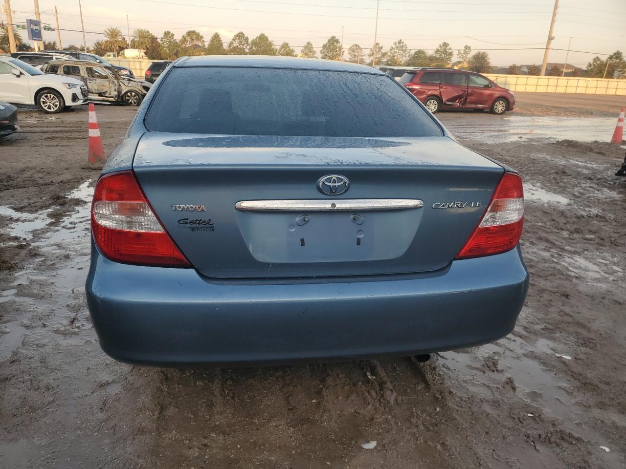 4T1BE32K83U669989 2003 Toyota Camry Le