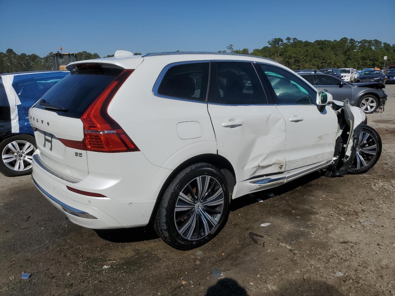 2023 Volvo Xc60 Plus VIN: YV4L12DN1P1205243 Lot: 76896314