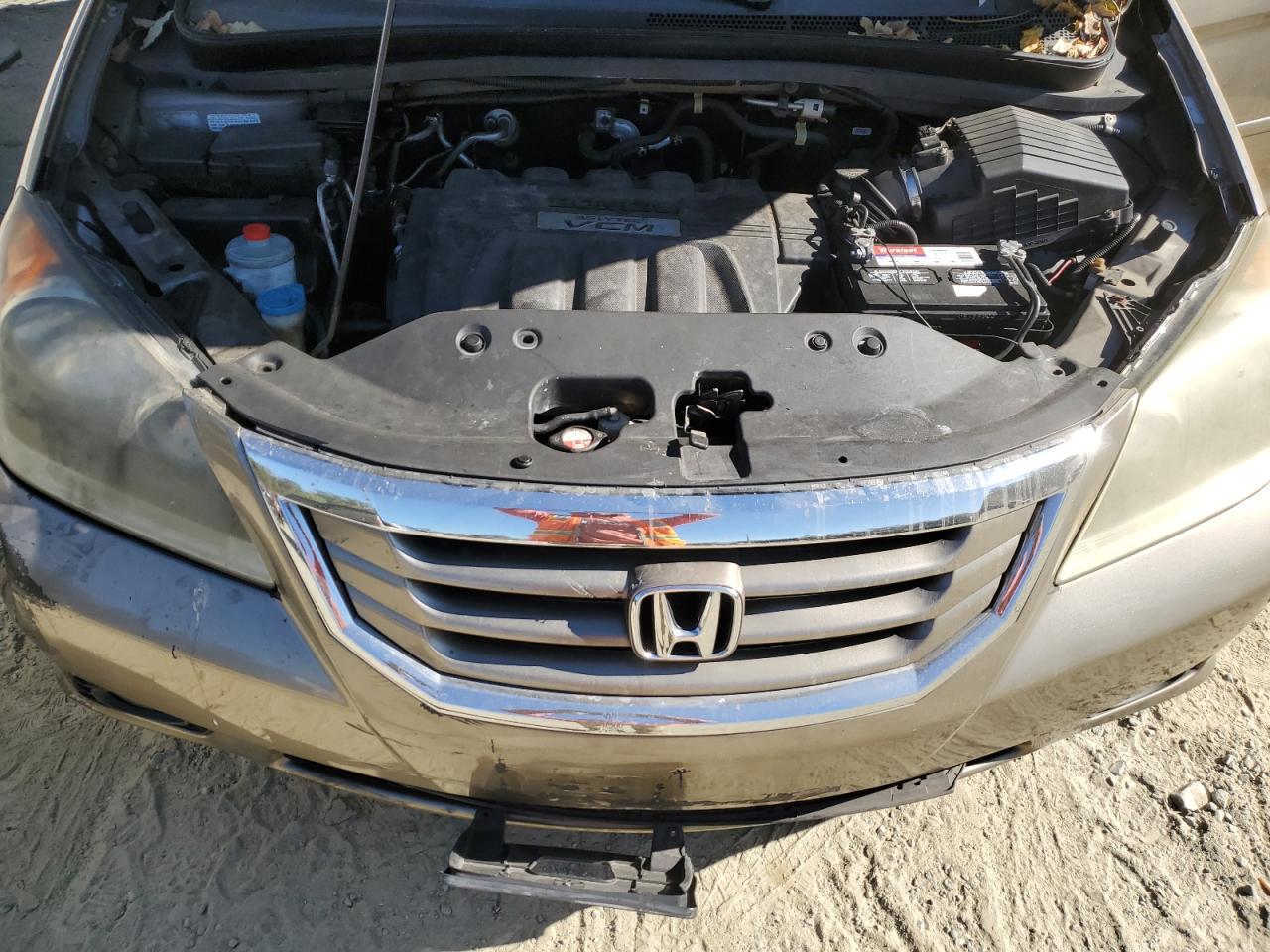 2008 Honda Odyssey - Image 13
