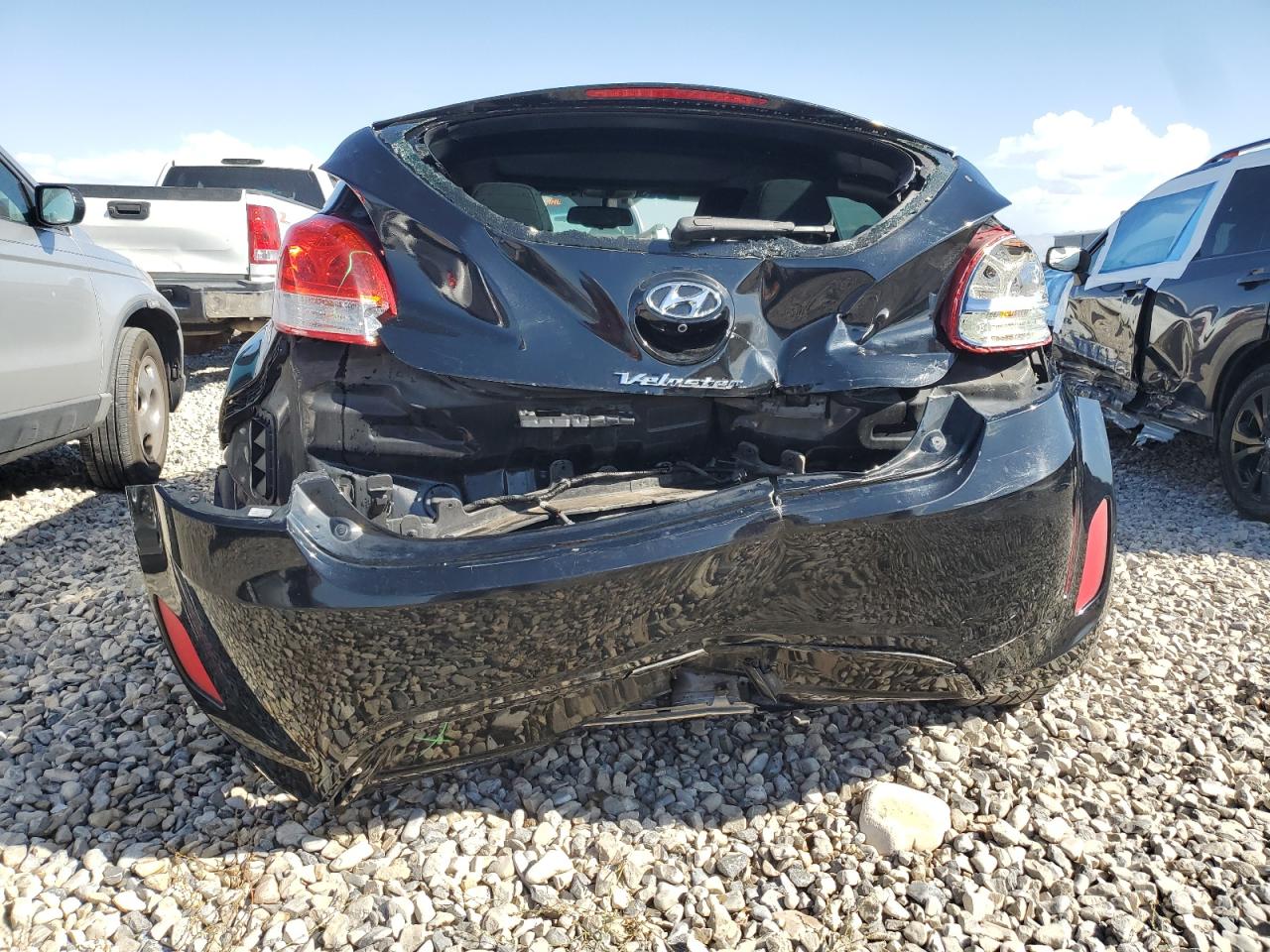 KMHTC6ADXHU322346 2017 Hyundai Veloster