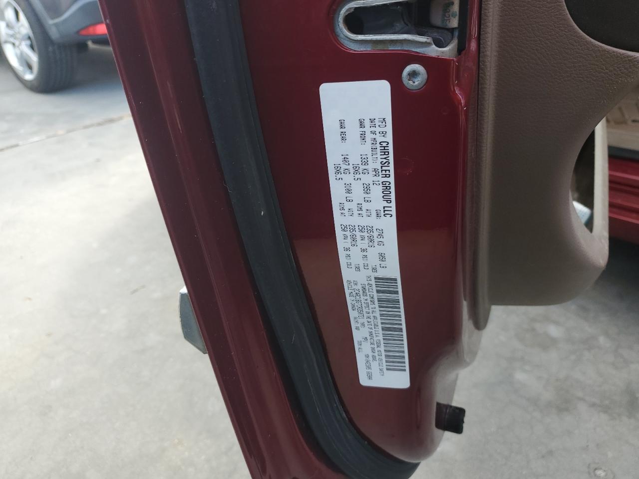 2012 Chrysler Town & Country - Image 14