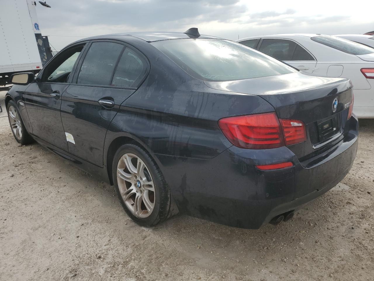 2011 BMW 5er - Image 2