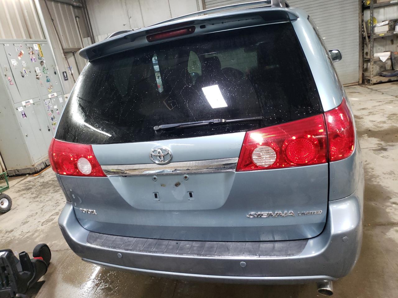 2008 Toyota Sienna Xle VIN: 5TDZK22CX8S126086 Lot: 77181744